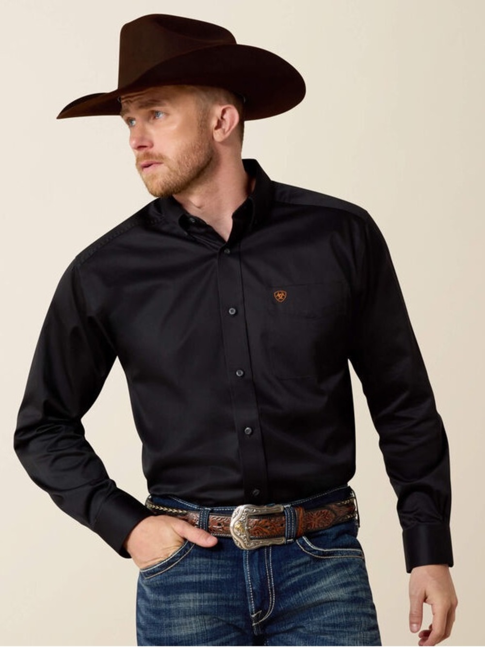 Ariat Solid Twill Classic Fit Button down black long sleeve shirt